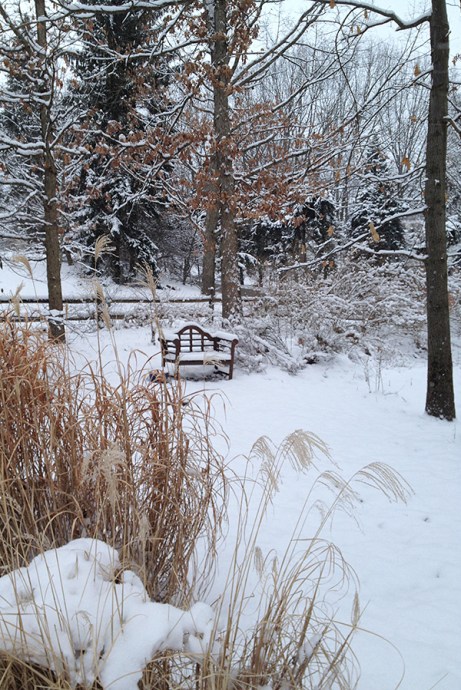 Lutyens bench in snow